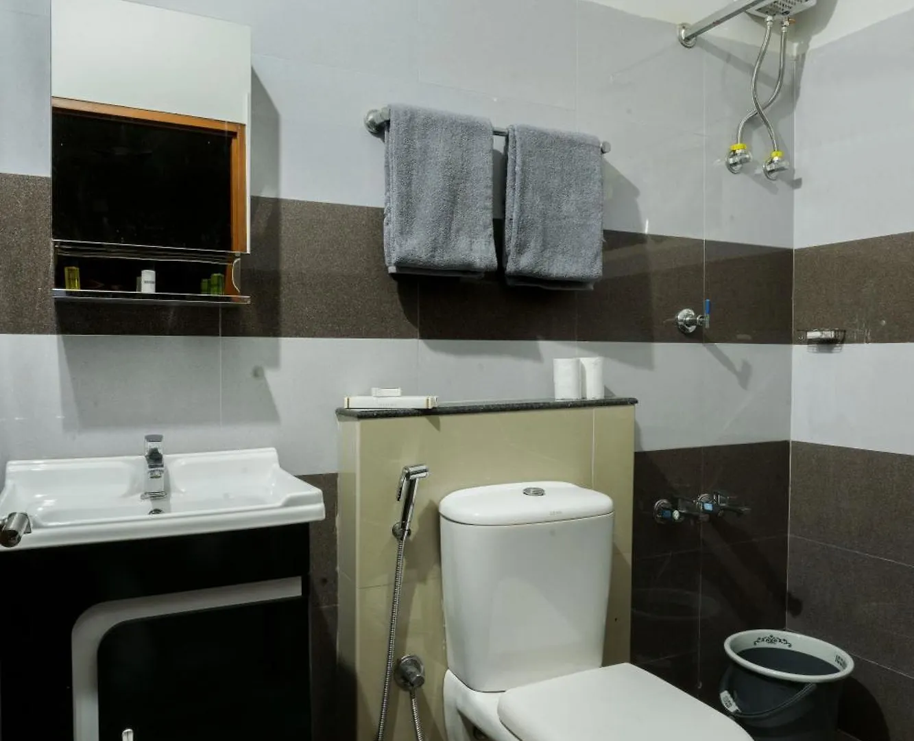 Swapna Home Suites Nedumbassery 0*,  India